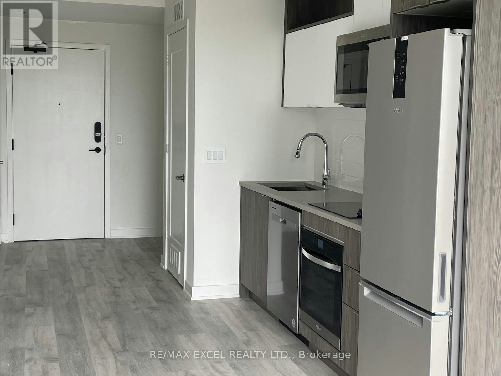 914 SE-60 Princess Street, Toronto, ON, M5A 2C7 - 22