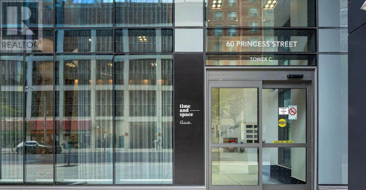 914 SE-60 Princess Street, Toronto, ON, M5A 2C7 - 3