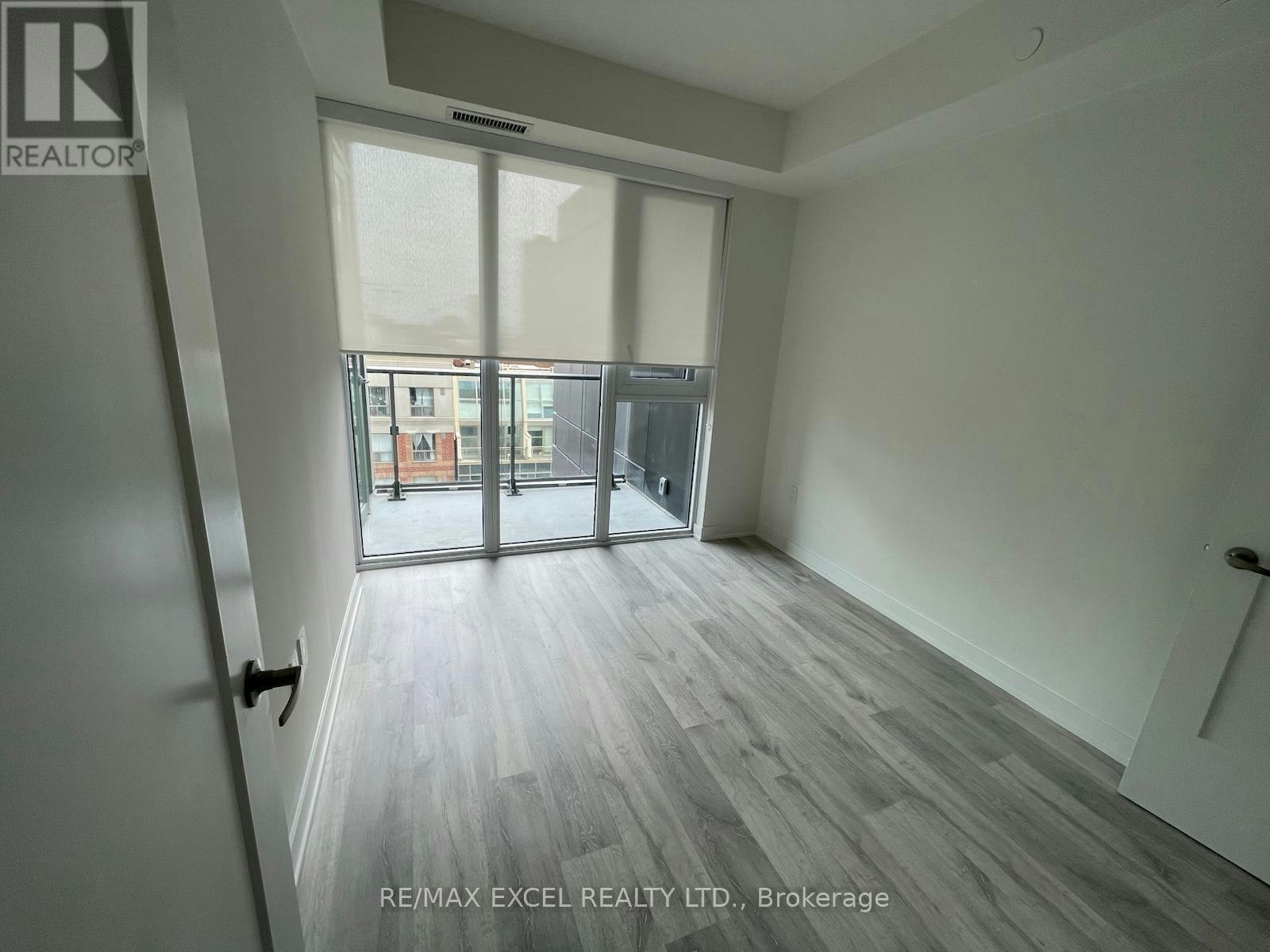 914 SE-60 Princess Street, Toronto, ON, M5A 2C7 - 25