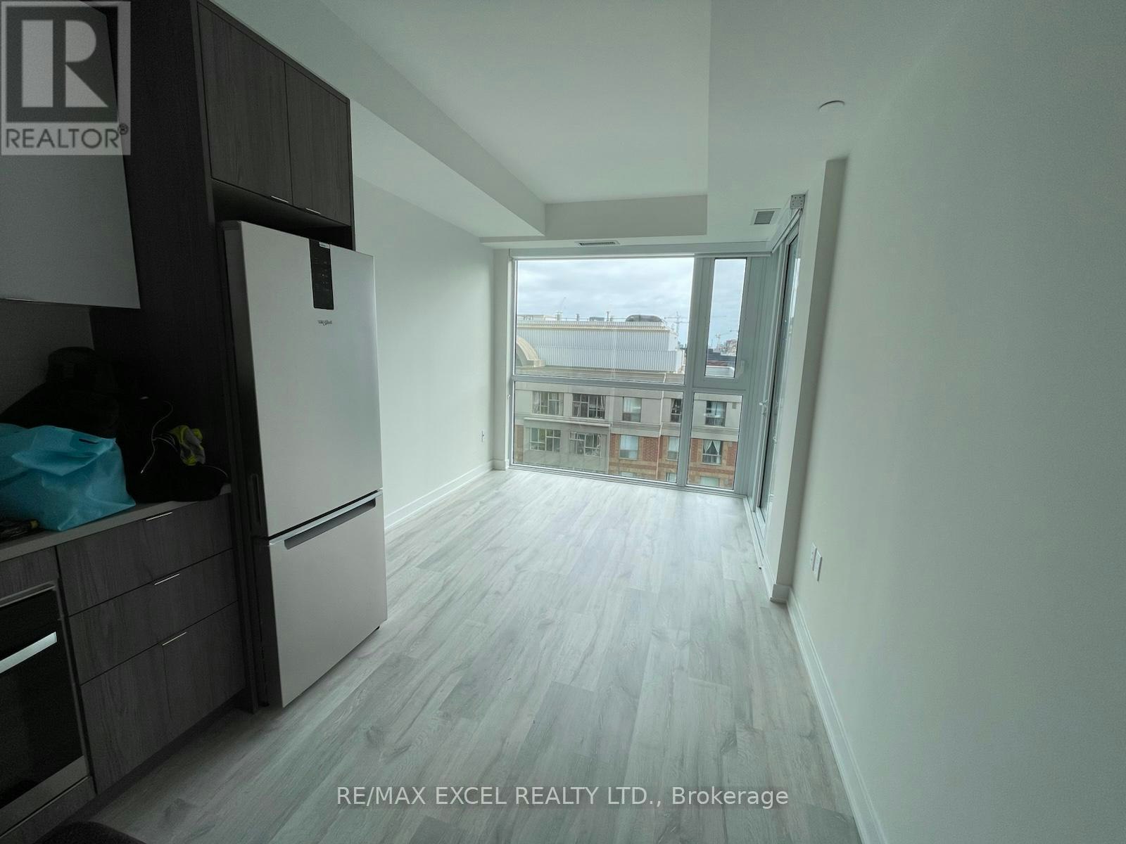 914 SE-60 Princess Street, Toronto, ON, M5A 2C7 - 16