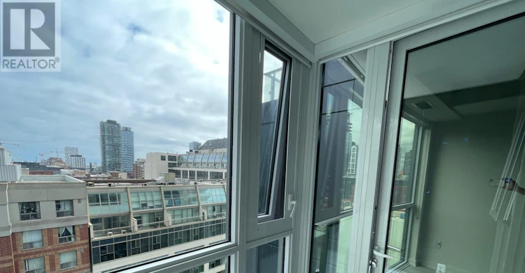 914 SE-60 Princess Street, Toronto, ON, M5A 2C7 - 23