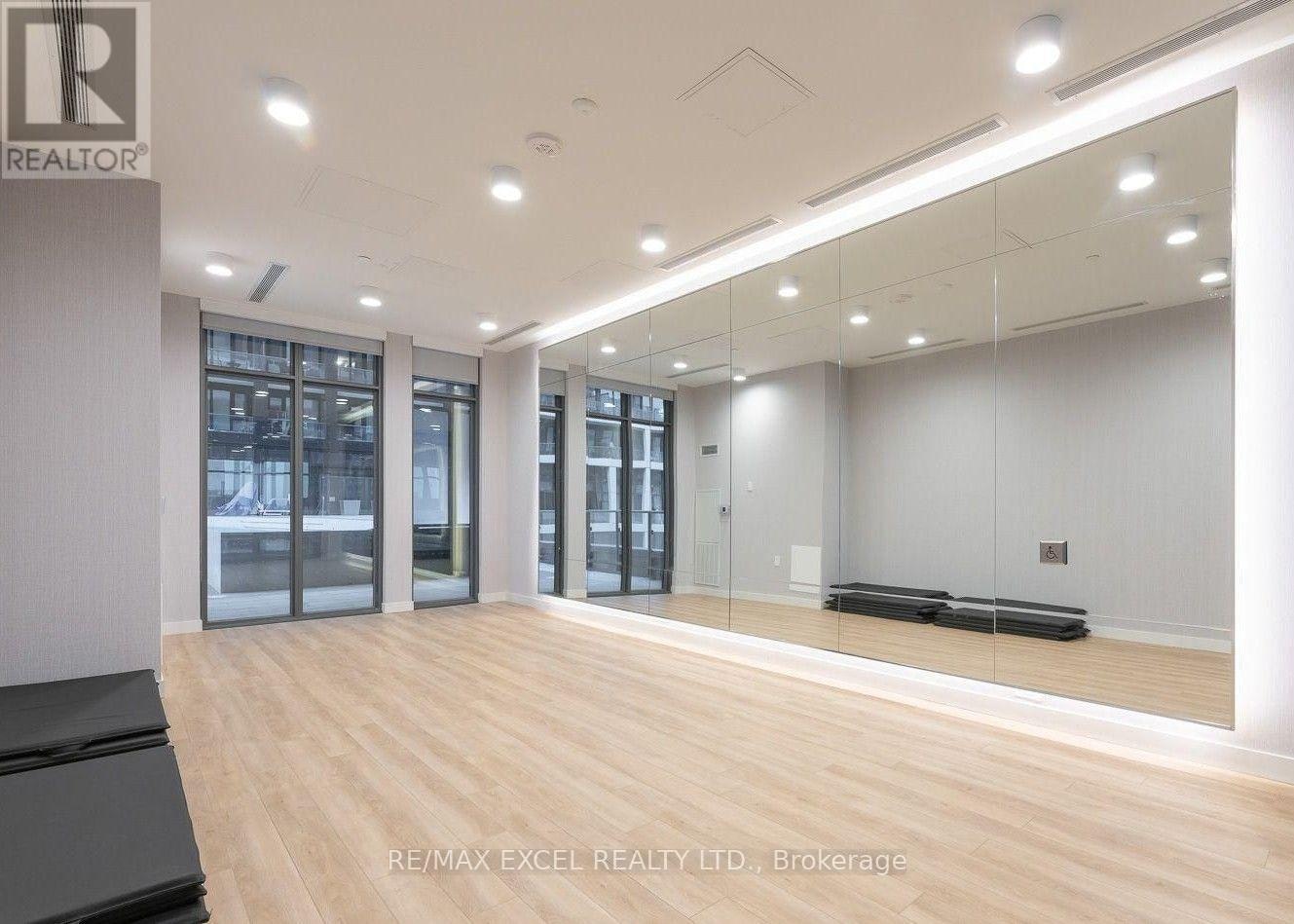 914 SE-60 Princess Street, Toronto, ON, M5A 2C7 - 7
