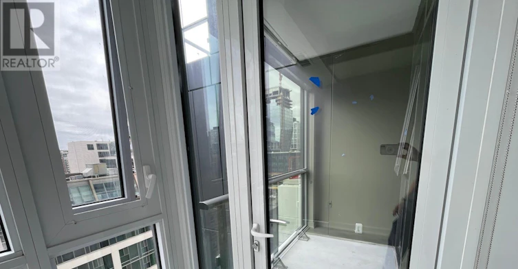 914 SE-60 Princess Street, Toronto, ON, M5A 2C7 - 17