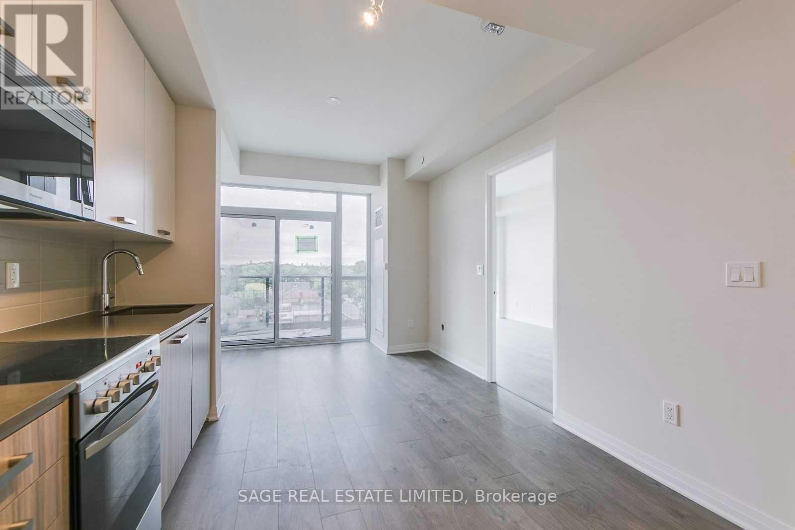 618-2301 Danforth Avenue, Toronto, ON, M4C 1K5 - 2