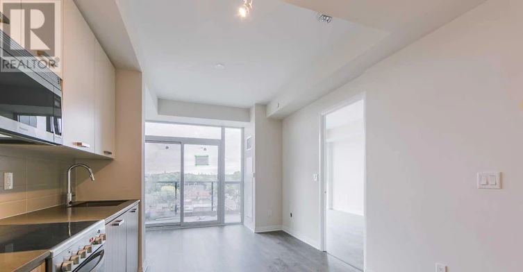 618-2301 Danforth Avenue, Toronto, ON, M4C 1K5 - 2