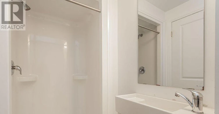 530-1900 Simcoe Street N, Oshawa, ON, L1G 4Y3 - 7