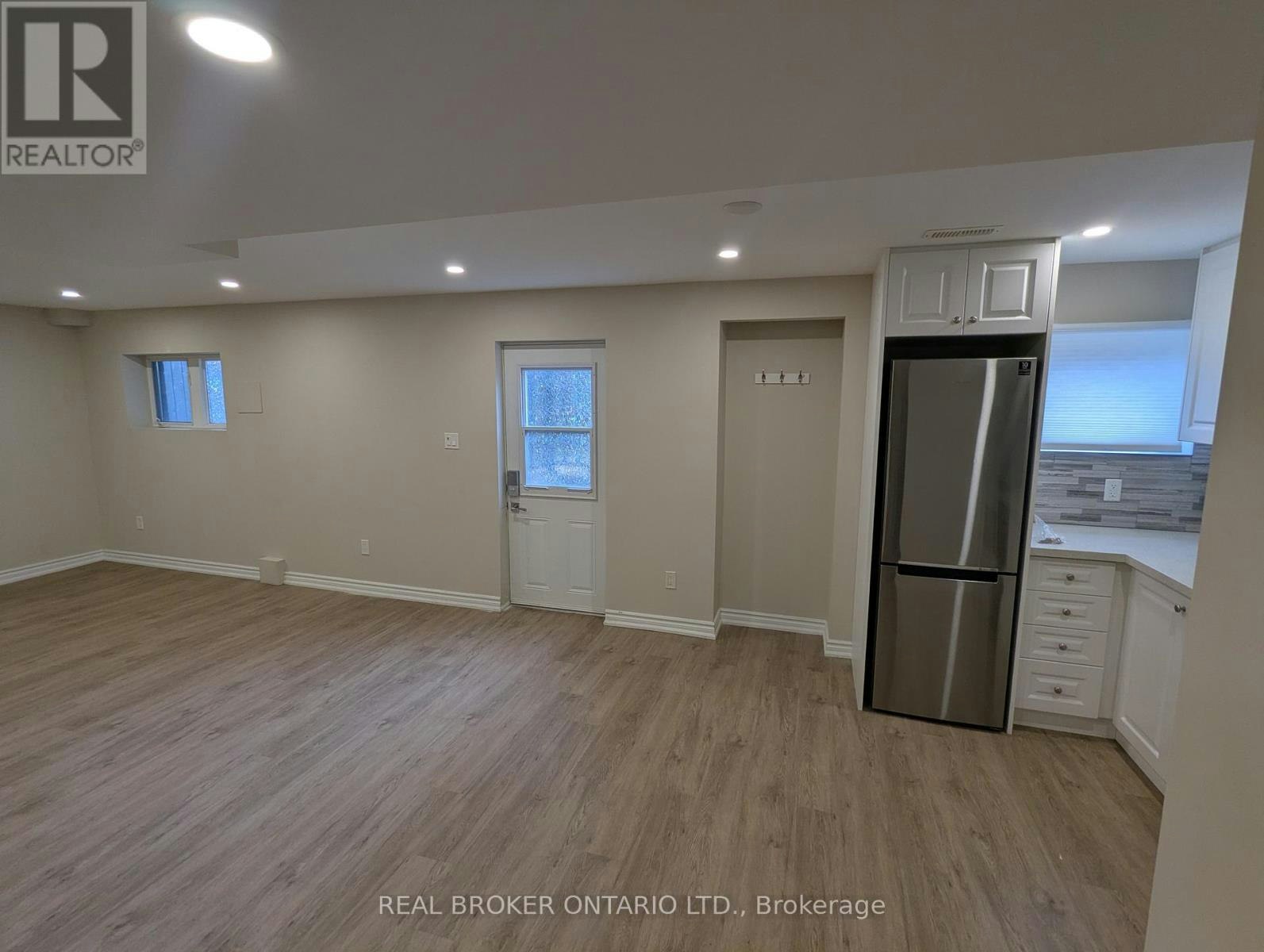 BSMT-37 Hubner Drive, Richmond Hill, ON, L4E 4W7 - 8