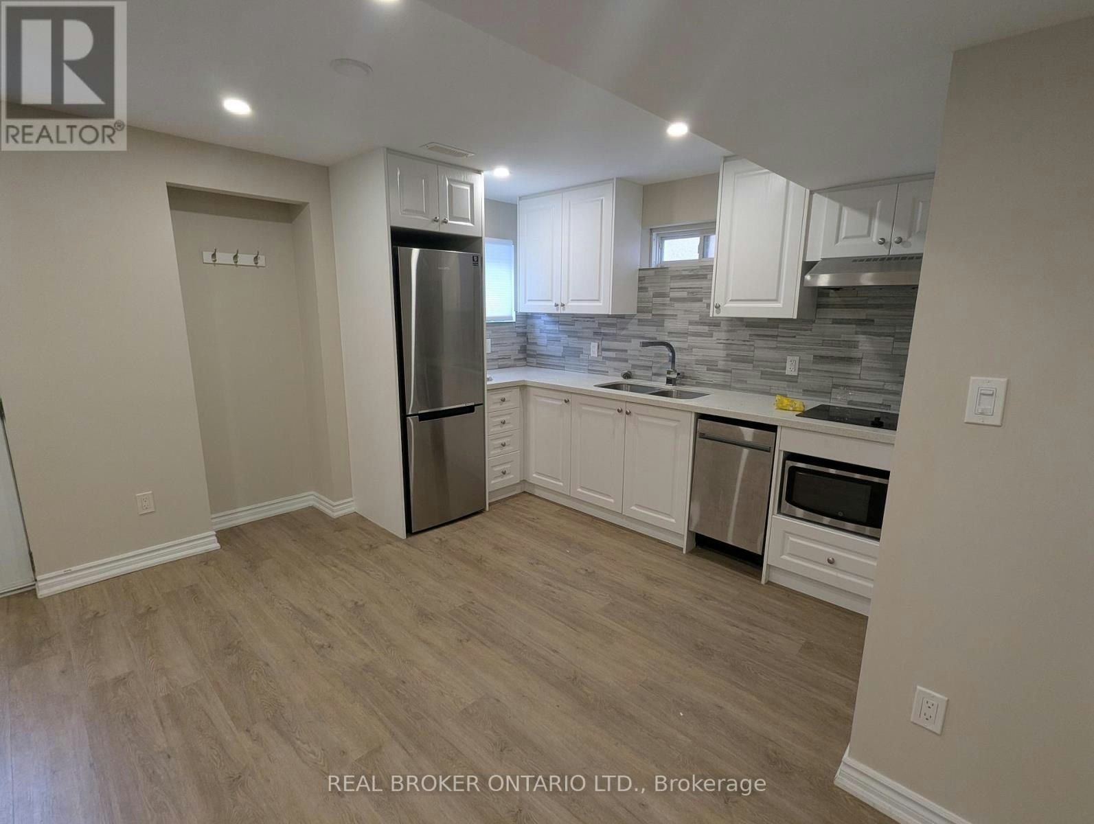 BSMT-37 Hubner Drive, Richmond Hill, ON, L4E 4W7 - 7