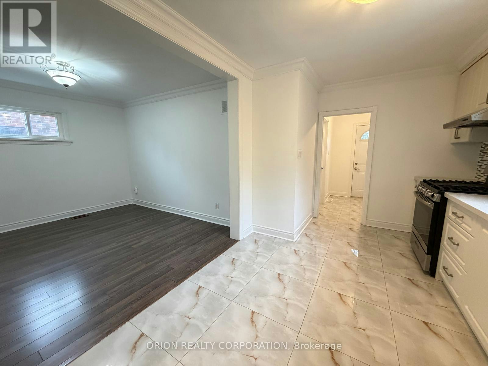 266 Viewmount Avenue, Toronto, ON, M6B 1V2 - 9