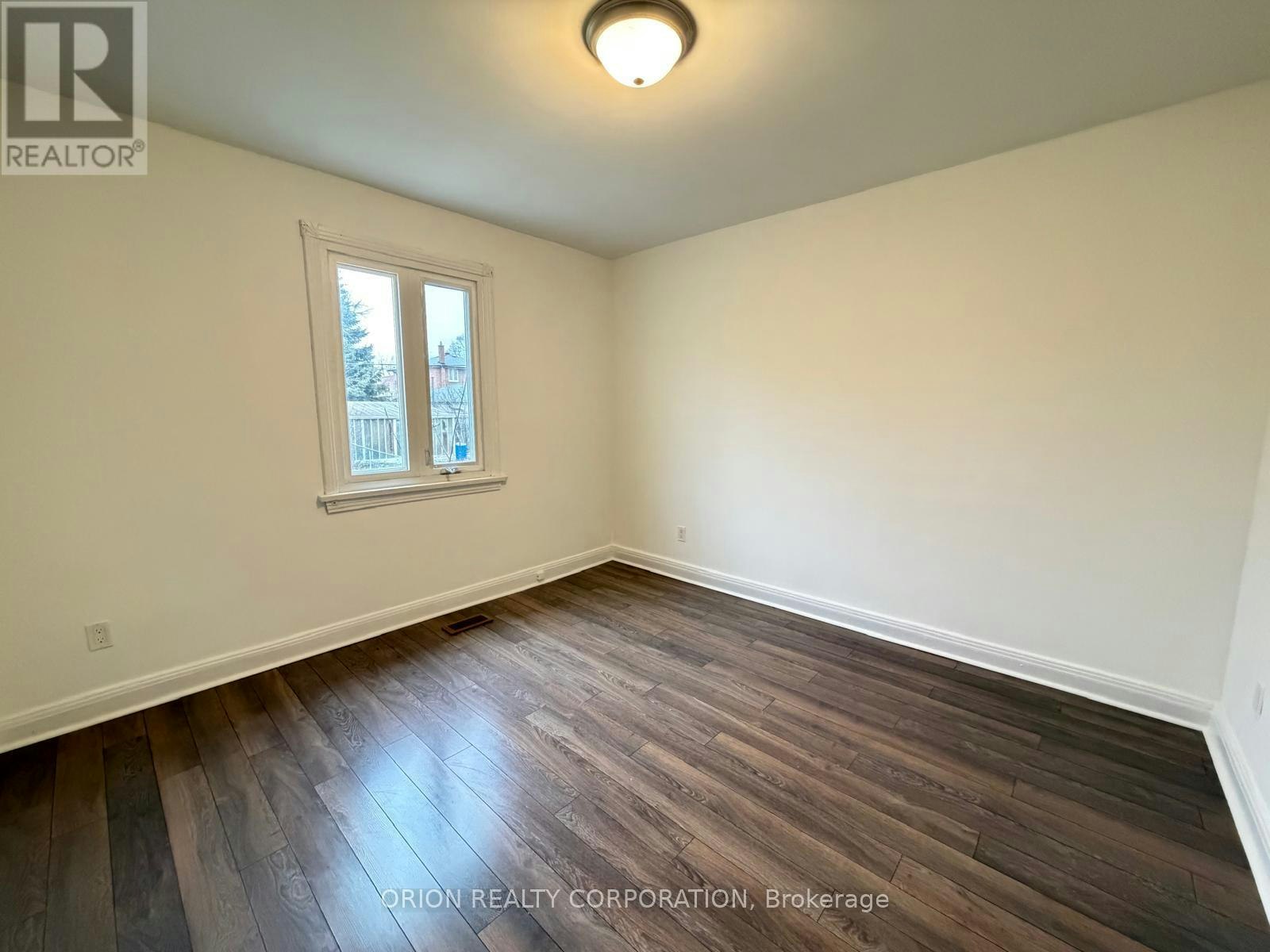 266 Viewmount Avenue, Toronto, ON, M6B 1V2 - 17