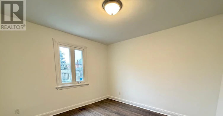 266 Viewmount Avenue, Toronto, ON, M6B 1V2 - 17