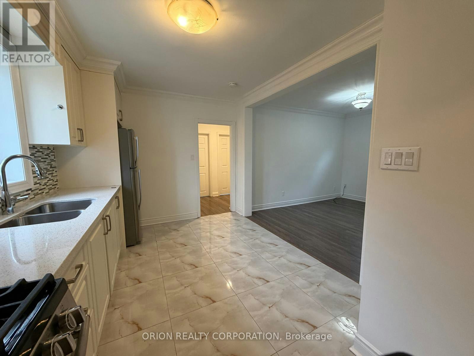 266 Viewmount Avenue, Toronto, ON, M6B 1V2 - 6