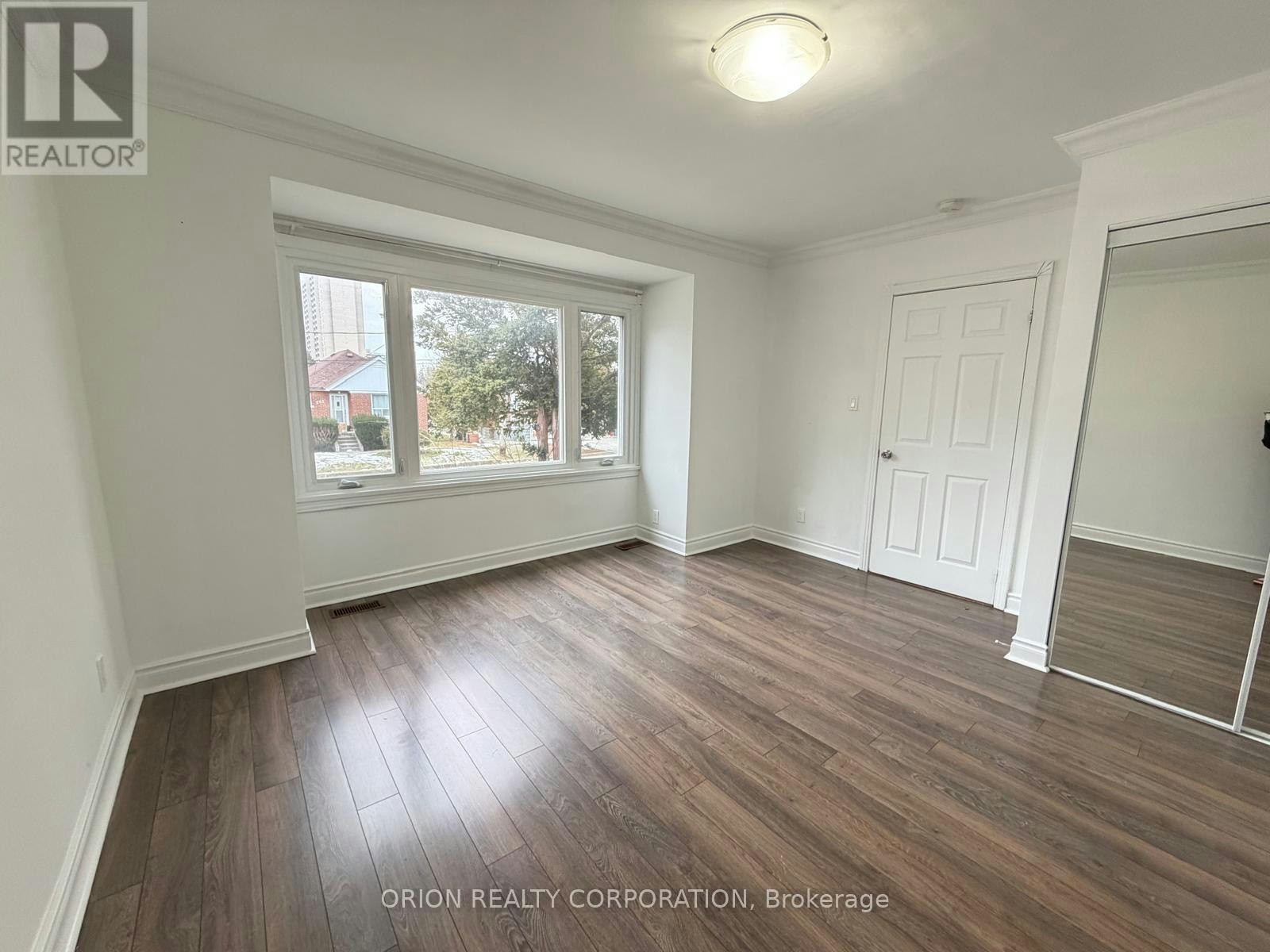 266 Viewmount Avenue, Toronto, ON, M6B 1V2 - 26