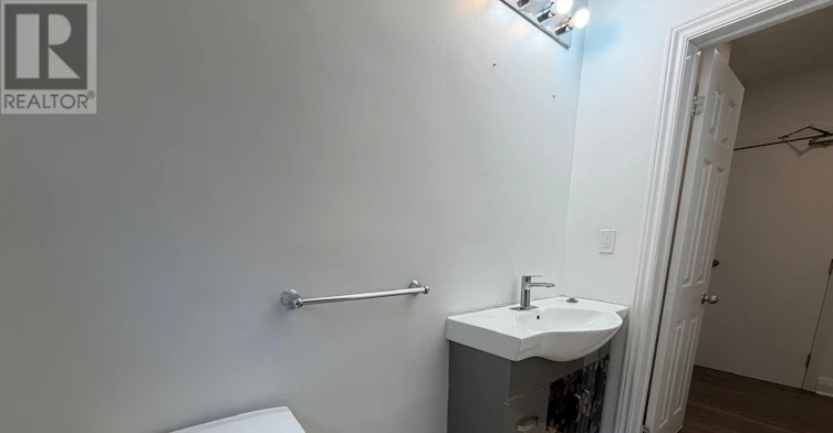 266 Viewmount Avenue, Toronto, ON, M6B 1V2 - 16