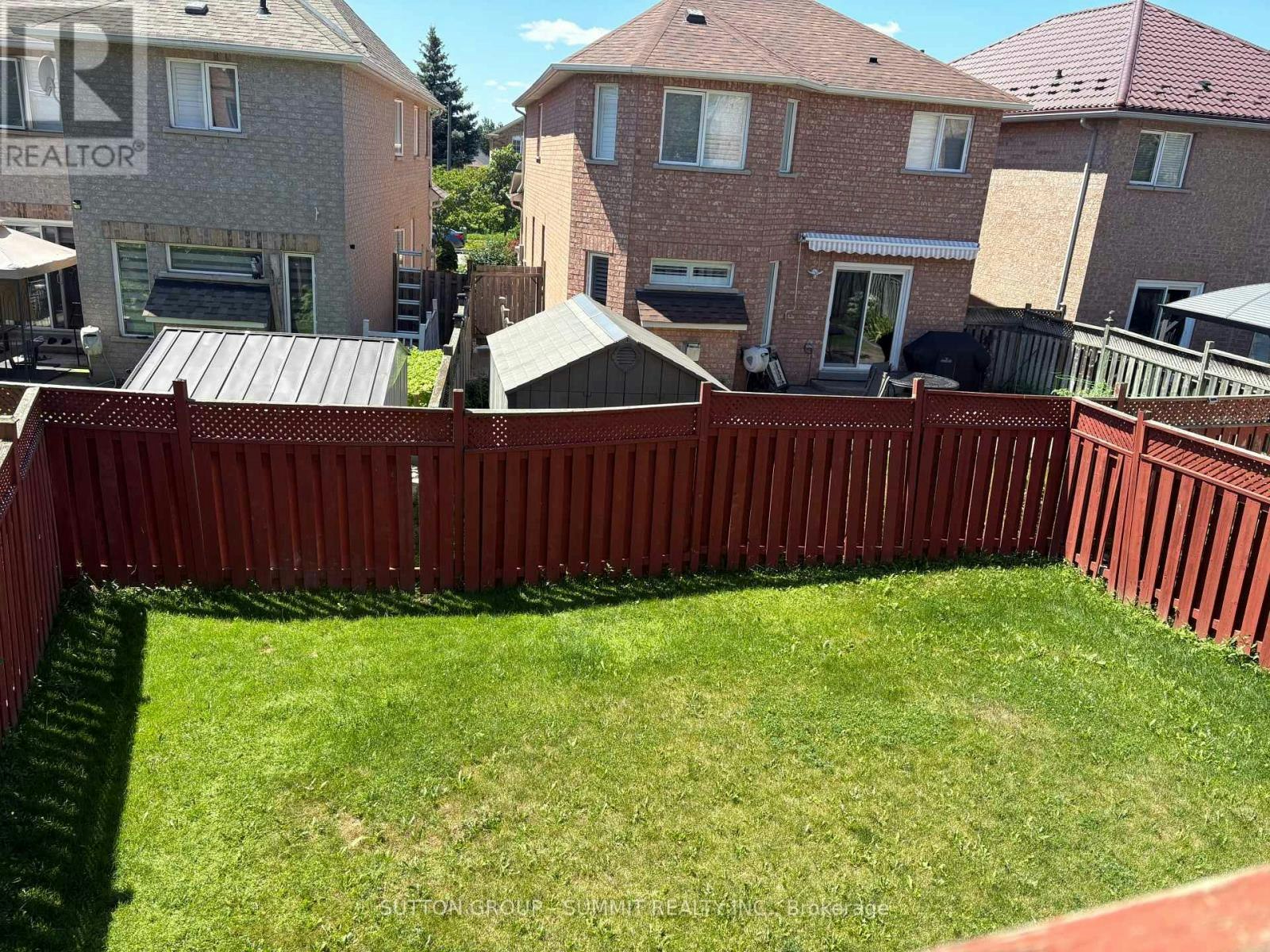 910 Knotty Pine Grove, Mississauga, ON, L5W 1J9 - 18