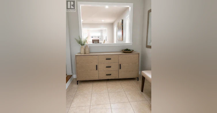 910 Knotty Pine Grove, Mississauga, ON, L5W 1J9 - 14