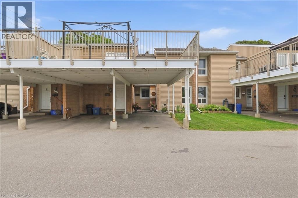 8-65 Glamis Road, Cambridge, ON, N1R 6W4
