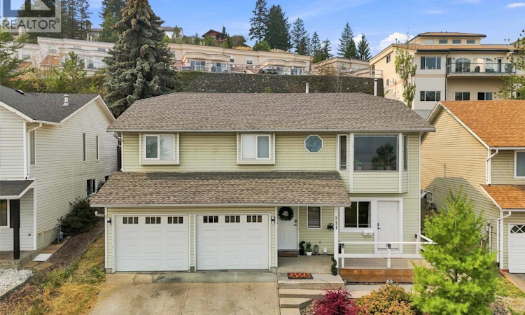 311 Gleneagles Drive
