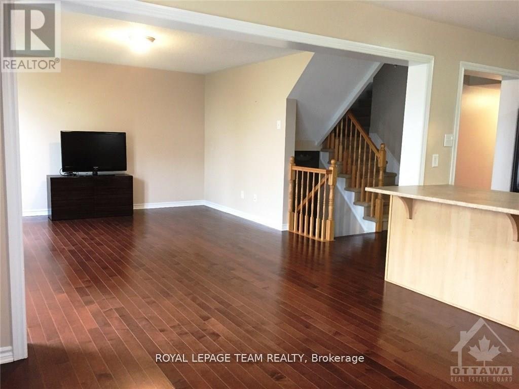2316 River Mist Road, Ottawa, ON, K2J 0T4 - 8