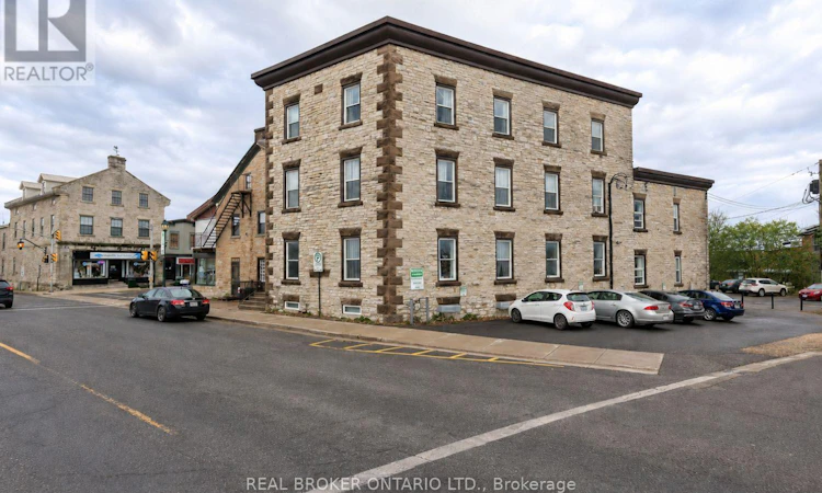 42 Bridge Street