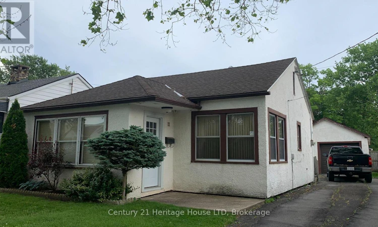 11 Achilles Avenue