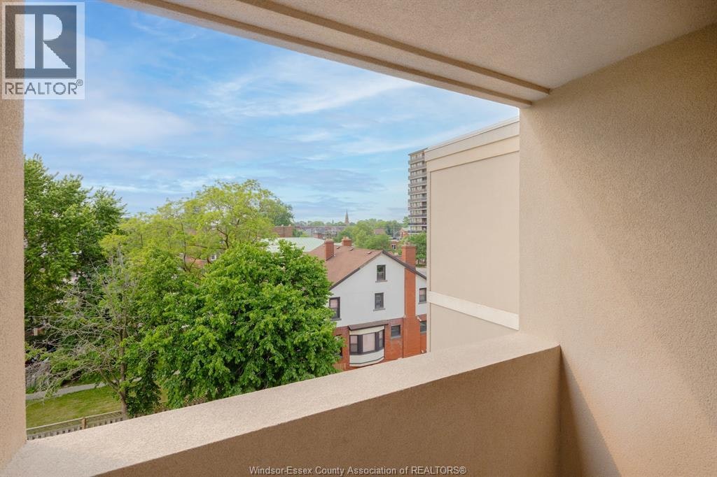 405-1500 Ouellette, Windsor, ON, N8X 1K7 - 37
