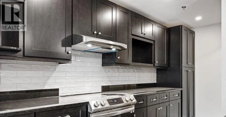 305-1500 Ouellette, Windsor, ON, N8X 1K7 - 21