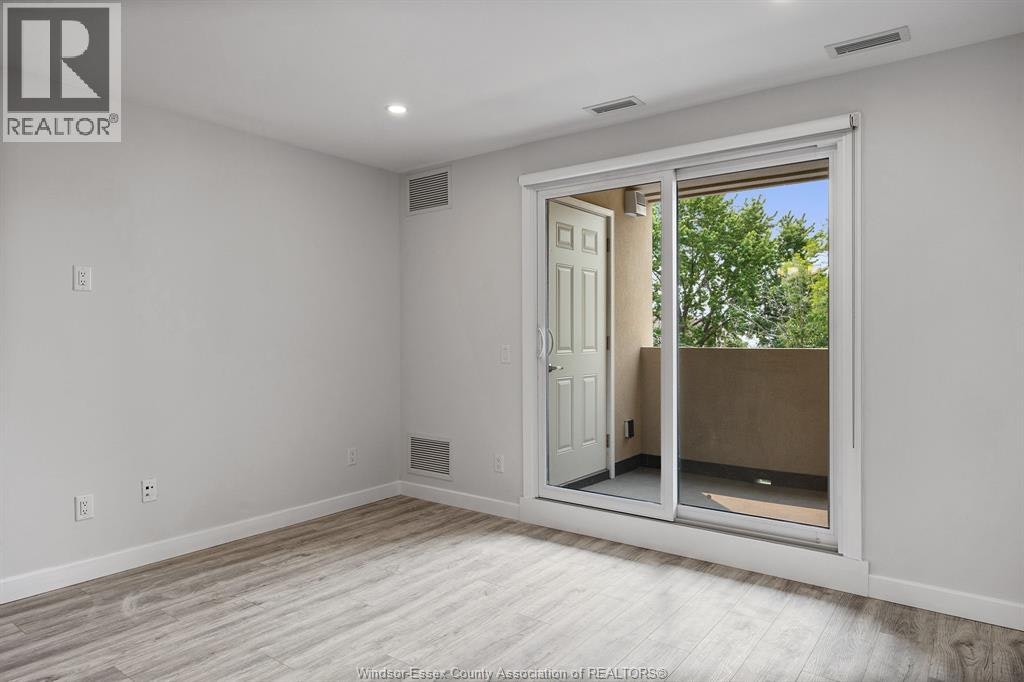 305-1500 Ouellette, Windsor, ON, N8X 1K7 - 27