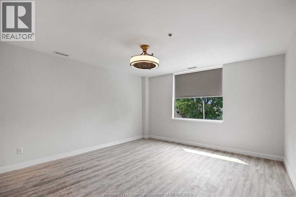 305-1500 Ouellette, Windsor, ON, N8X 1K7 - 31
