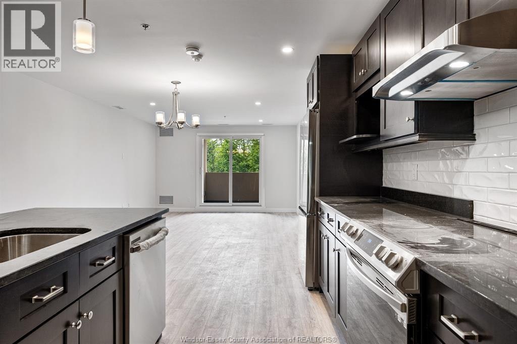 305-1500 Ouellette, Windsor, ON, N8X 1K7 - 22