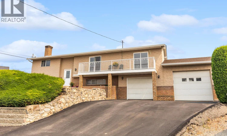 1643 Traut Court