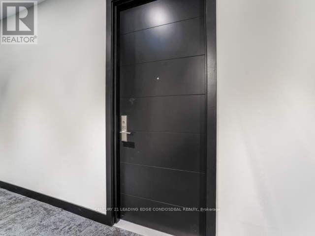 2312-488 University Avenue, Toronto, ON, M5G 0C1 - 14