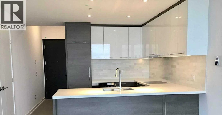 2312-488 University Avenue, Toronto, ON, M5G 0C1 - 3