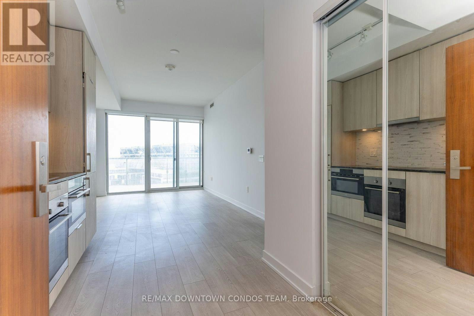 1410-15 Queens Quay Street, Toronto, ON, M5E 0A4 - 4