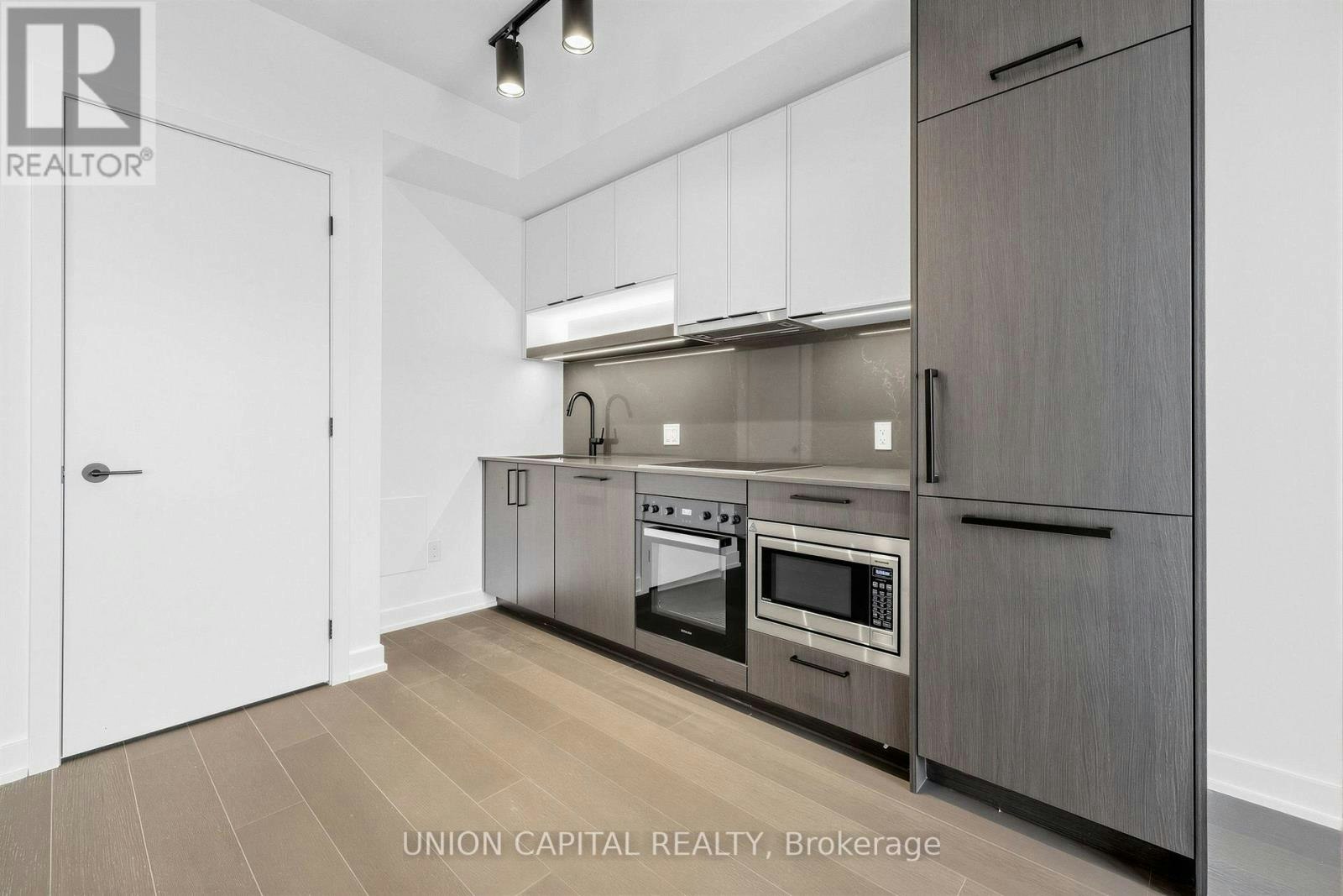 917-89 Montclair Avenue, Toronto, ON, M5P 0A9 - 15