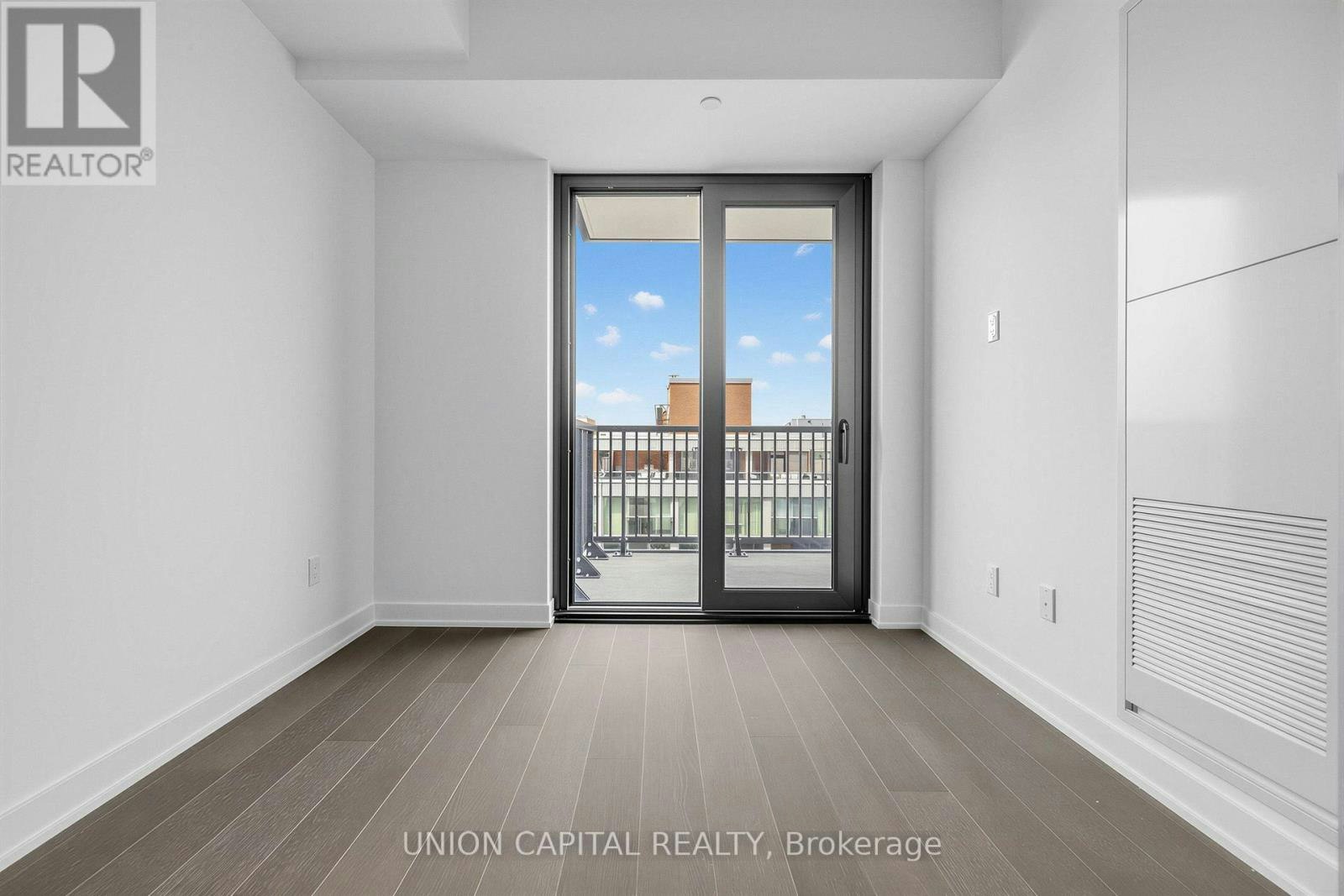 917-89 Montclair Avenue, Toronto, ON, M5P 0A9 - 9