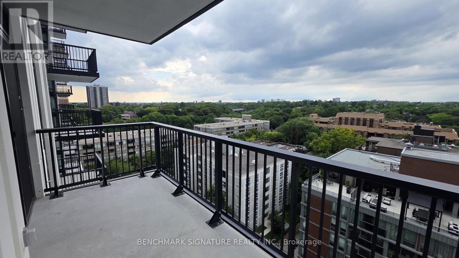 1517-89 Montclair Avenue, Toronto, ON, M5P 0A9 - 24