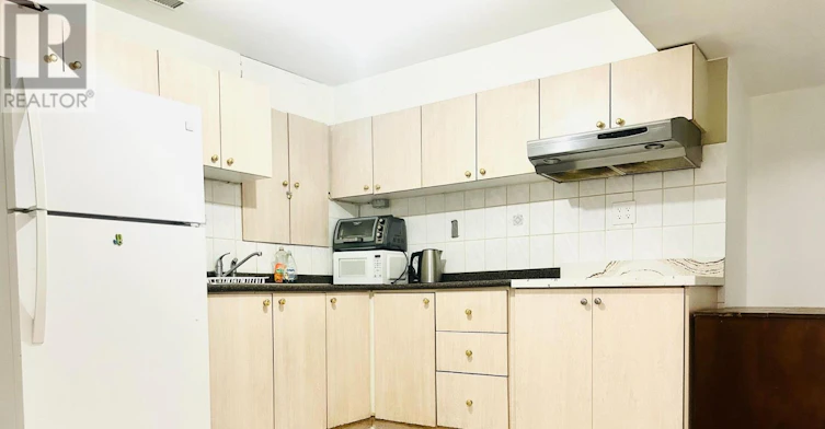 38 Challenger Court, Toronto, ON, M1C 4Z4 - 2
