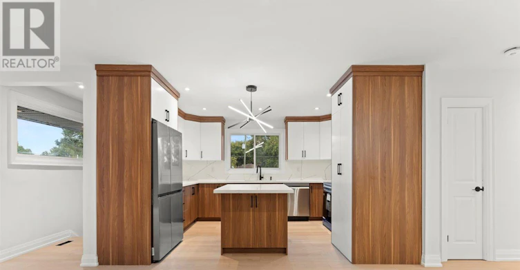 MAIN-63 Walter Avenue, Newmarket, ON, L3Y 2T4 - 7