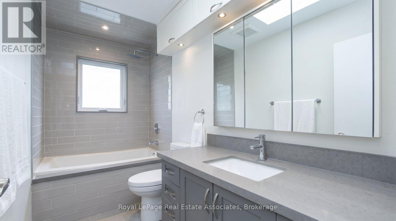 130 Grandview Avenue, Markham, ON, L3T 1H6 - 10