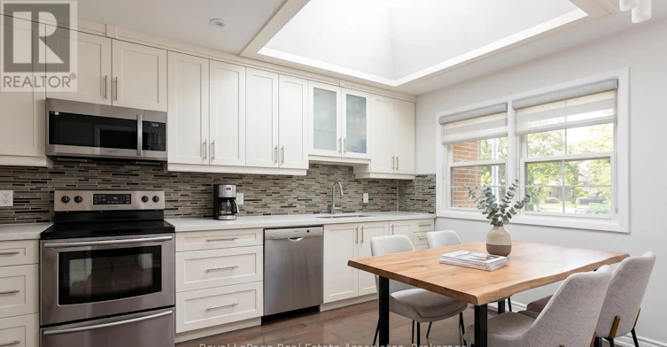 130 Grandview Avenue, Markham, ON, L3T 1H6 - 4