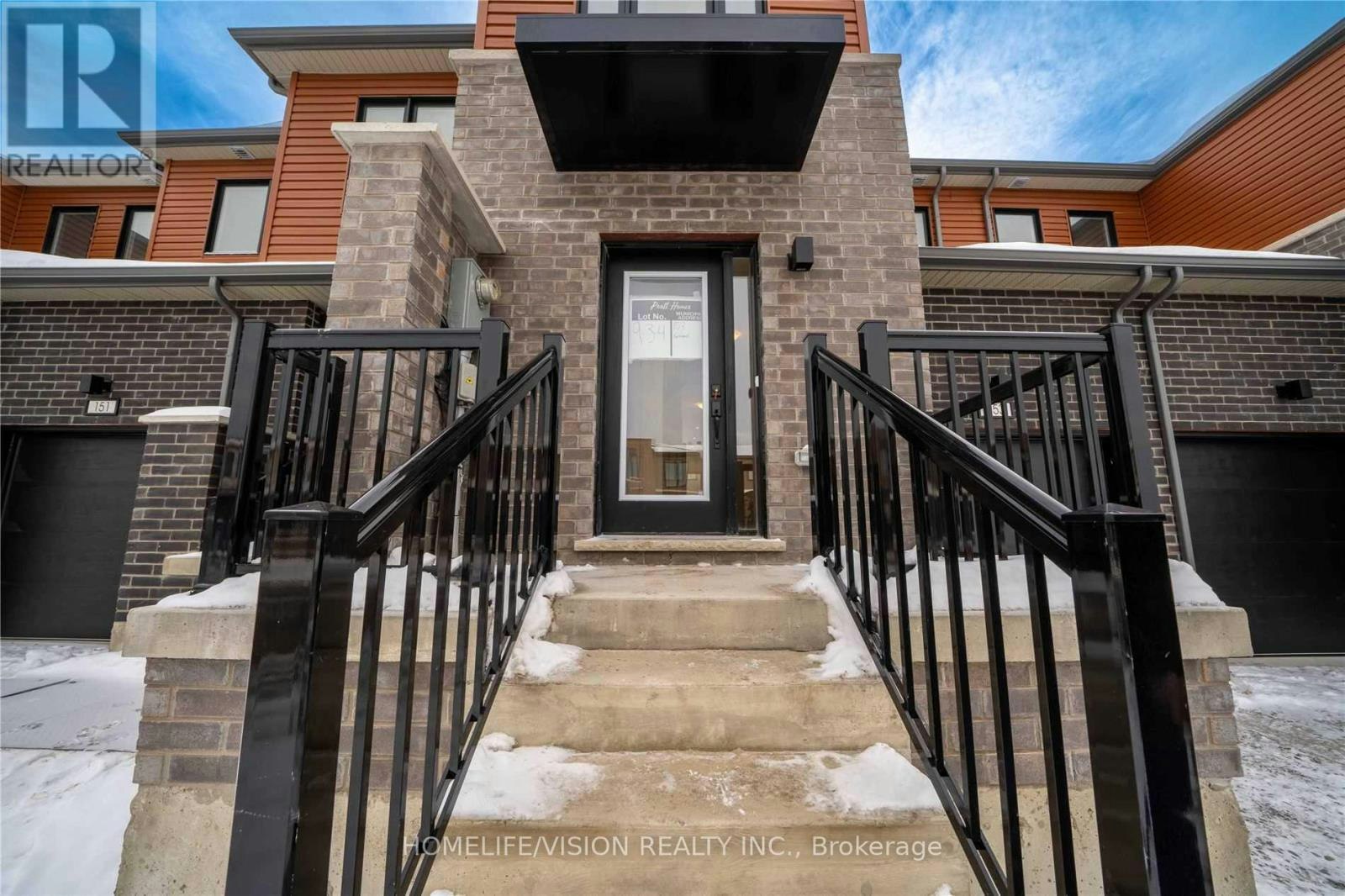 153 Gateland Drive, Barrie, ON, L9J 0M5 - 2