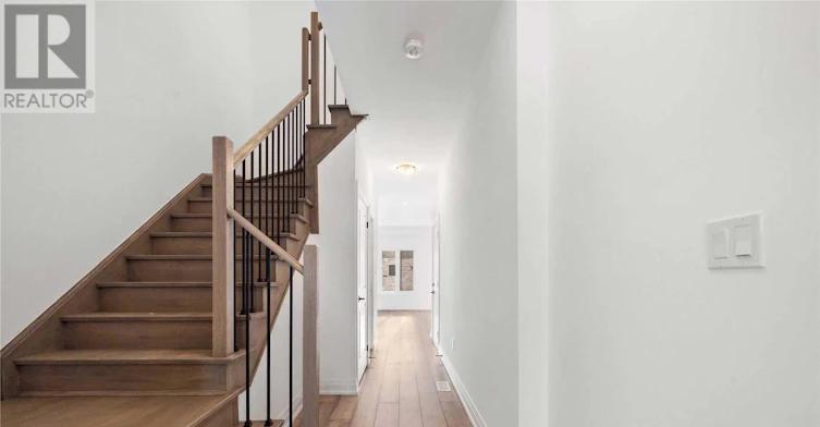 153 Gateland Drive, Barrie, ON, L9J 0M5 - 4