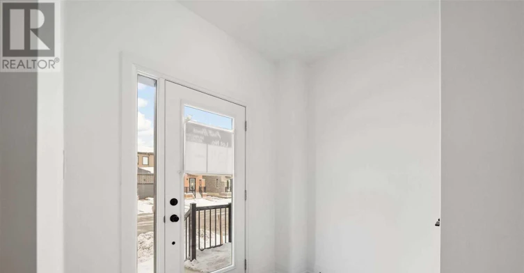 153 Gateland Drive, Barrie, ON, L9J 0M5 - 3