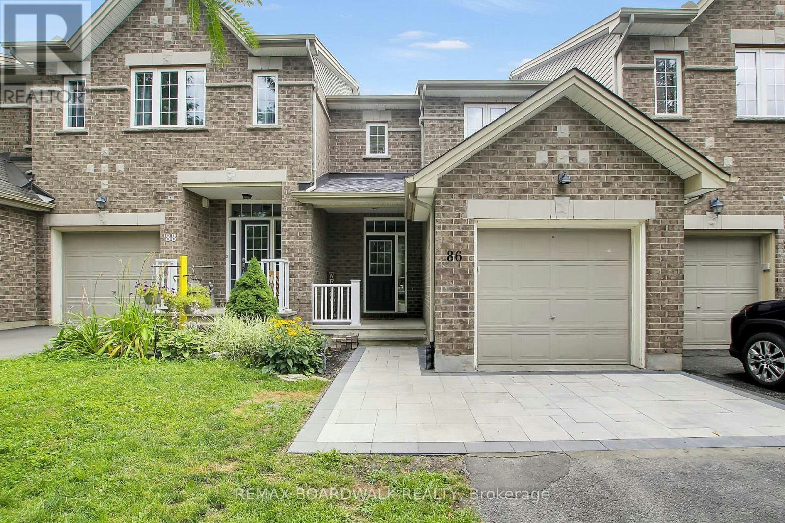 86 Saddlesmith Circle, Ottawa, ON, K2M 2Y5