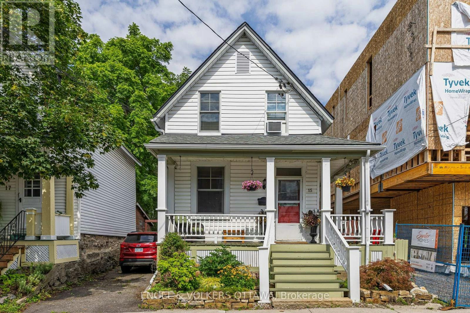 15 Lowrey Street, Ottawa, ON, K1Y 2S5