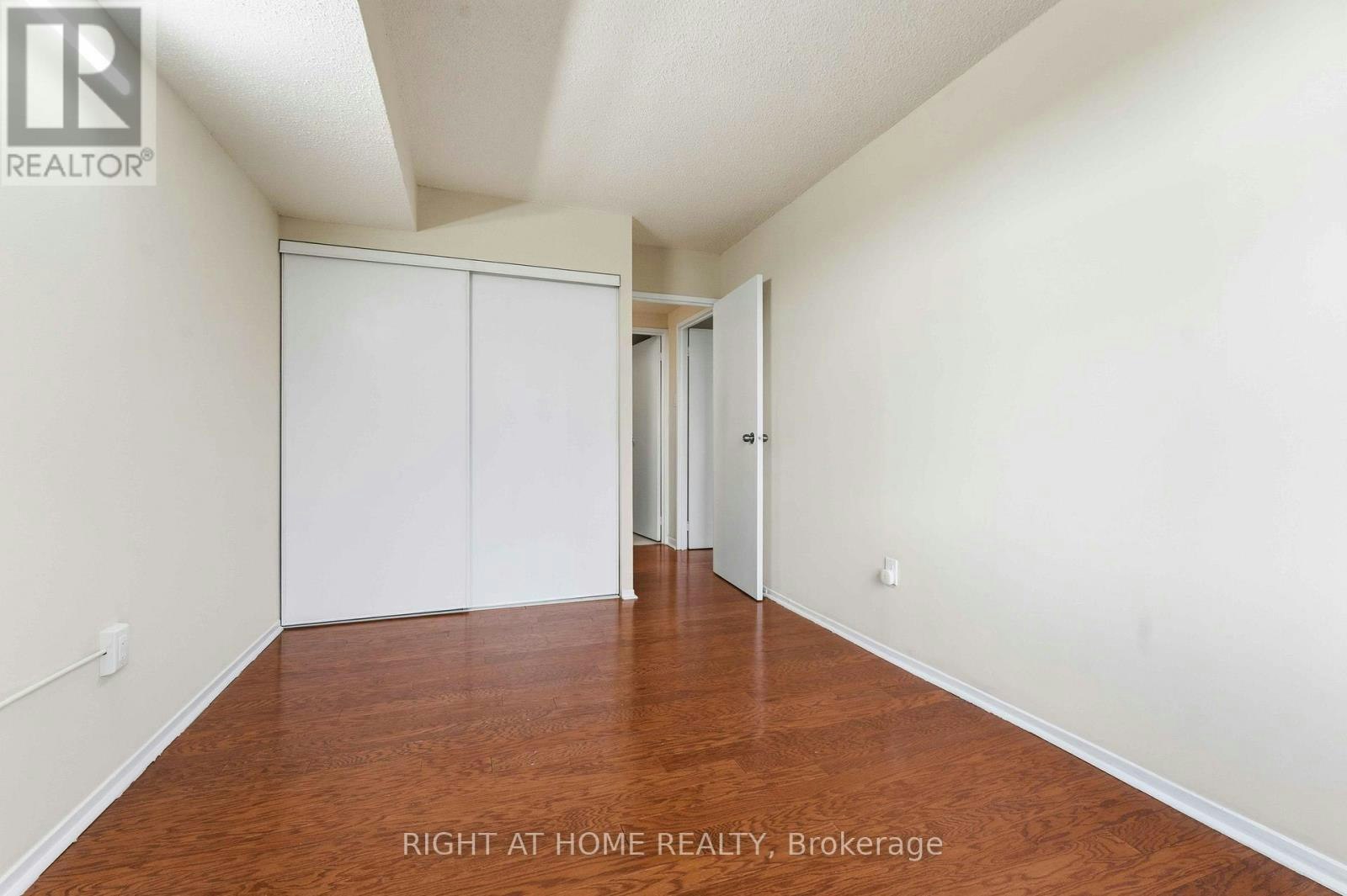 911-2759 Carousel Crescent, Ottawa, ON, K1T 2N5 - 39
