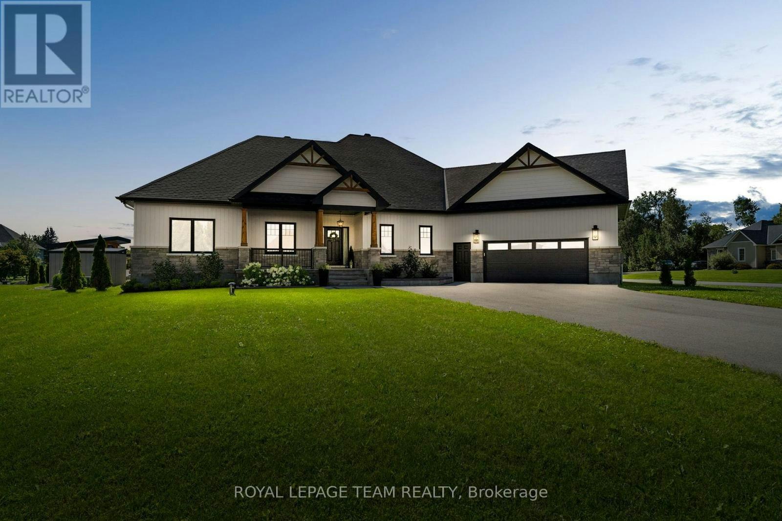 200 Summerview Terrace, Ottawa, ON, K4P 0E9