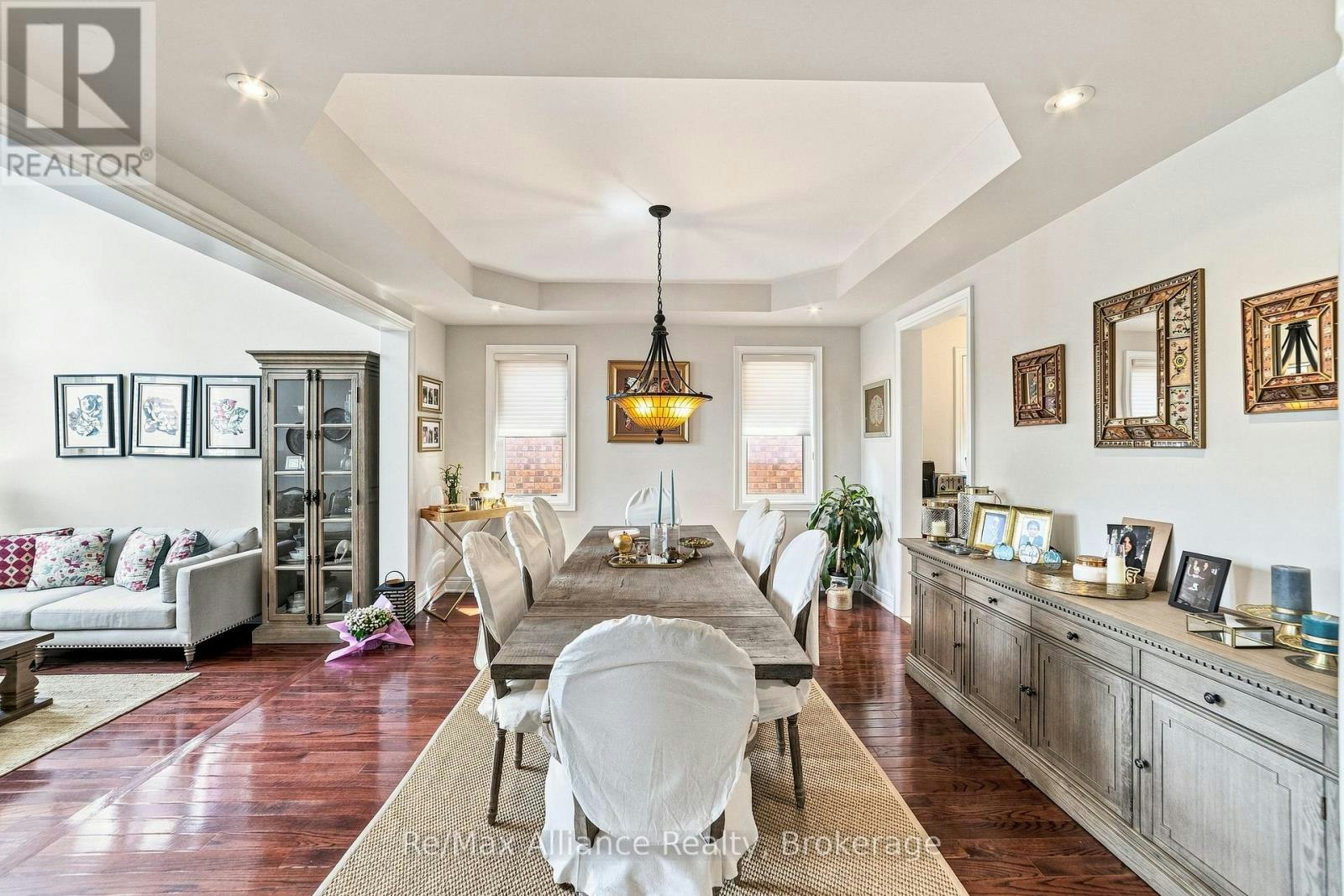 2404 Rideau Drive, Oakville, ON, L6H 7P8 - 9