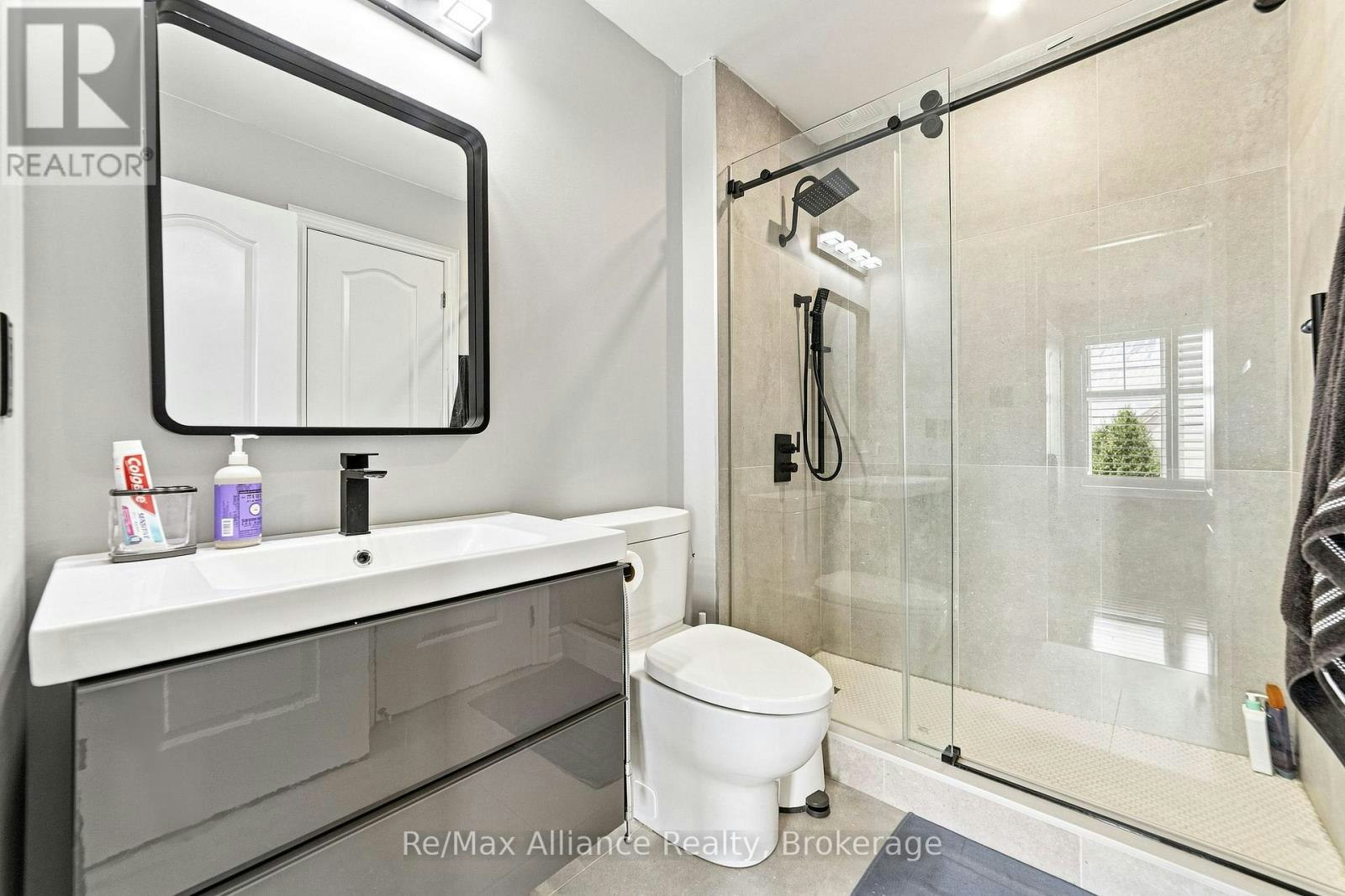 2404 Rideau Drive, Oakville, ON, L6H 7P8 - 24